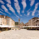 Apartment In Hvar Town With Sea View, Balcony, Air Conditioning, Wifi 3615-1